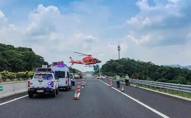 璧山区高速公路汽车救援案例